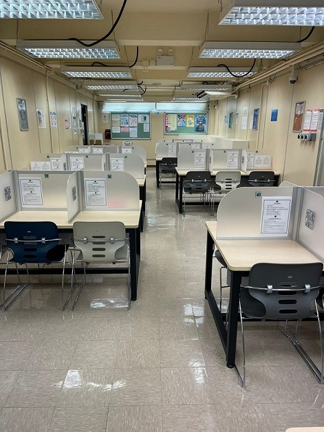 Pok Fu Lam Public Library ( Small Library )4